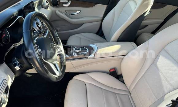 Sayi Na hannu Mercedes‒Benz C–Class White Mota in Accra a Greater Accra Sayi Na hannu Mercedes‒Benz C–Class White Mota in Accra a Greater Accra