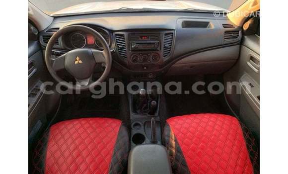 Ra Imported Mitsubishi L200 funfun Ọkọ̀ in Import - Dubai ni Ashanti Ra Imported Mitsubishi L200 funfun Ọkọ̀ in Import - Dubai ni Ashanti