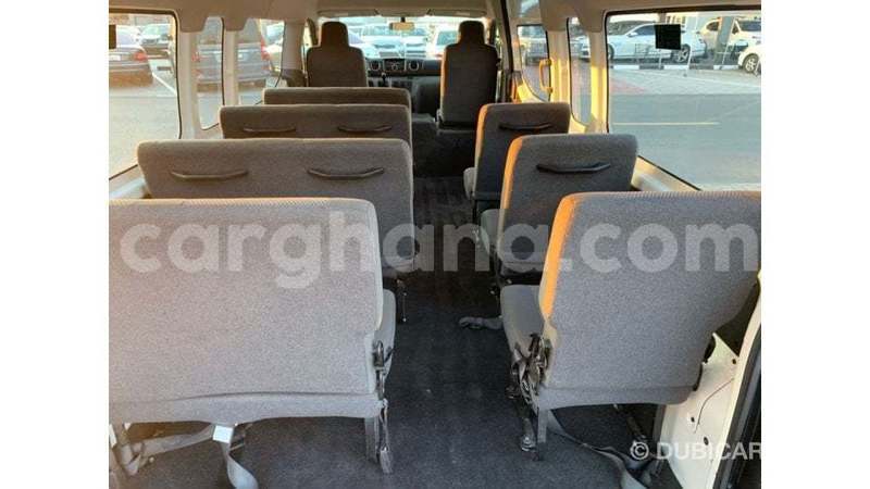 Big with watermark nissan urvan ashanti import dubai 52196