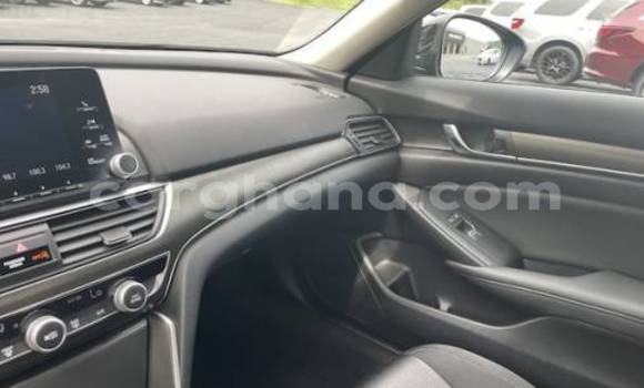 Ra Àlòkù Honda Accord Black Ọkọ̀ in Accra ni Greater Accra Ra Àlòkù Honda Accord Black Ọkọ̀ in Accra ni Greater Accra