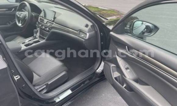 Ra Àlòkù Honda Accord Black Ọkọ̀ in Accra ni Greater Accra Ra Àlòkù Honda Accord Black Ọkọ̀ in Accra ni Greater Accra