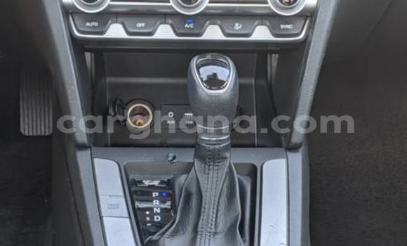 Buy Used Hyundai Elantra Silver Car in Accra in Greater Accra Buy Used Hyundai Elantra Silver Car in Accra in Greater Accra