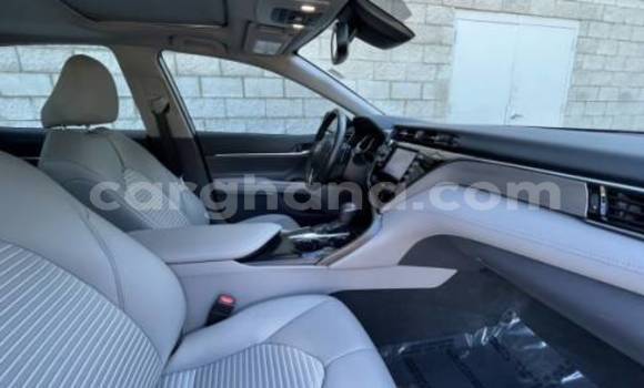 Ra Àlòkù Toyota Camry Silver Ọkọ̀ in Accra ni Greater Accra Ra Àlòkù Toyota Camry Silver Ọkọ̀ in Accra ni Greater Accra