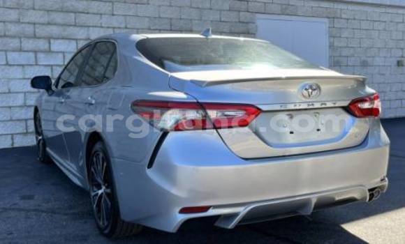 Ra Àlòkù Toyota Camry Silver Ọkọ̀ in Accra ni Greater Accra Ra Àlòkù Toyota Camry Silver Ọkọ̀ in Accra ni Greater Accra