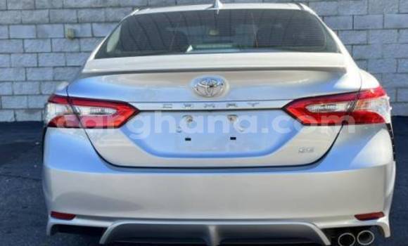 Ra Àlòkù Toyota Camry Silver Ọkọ̀ in Accra ni Greater Accra Ra Àlòkù Toyota Camry Silver Ọkọ̀ in Accra ni Greater Accra