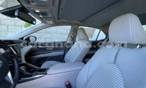 Ra Àlòkù Toyota Camry Silver Ọkọ̀ in Accra ni Greater Accra Ra Àlòkù Toyota Camry Silver Ọkọ̀ in Accra ni Greater Accra
