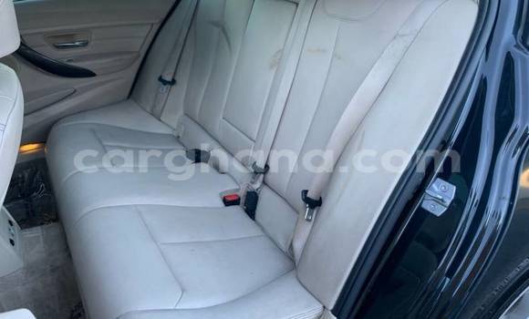 Ra Àlòkù BMW 3–Series Black Ọkọ̀ in Accra ni Greater Accra Ra Àlòkù BMW 3–Series Black Ọkọ̀ in Accra ni Greater Accra