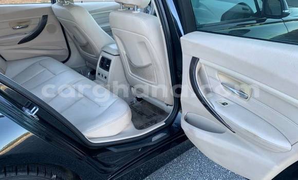 Ra Àlòkù BMW 3–Series Black Ọkọ̀ in Accra ni Greater Accra Ra Àlòkù BMW 3–Series Black Ọkọ̀ in Accra ni Greater Accra