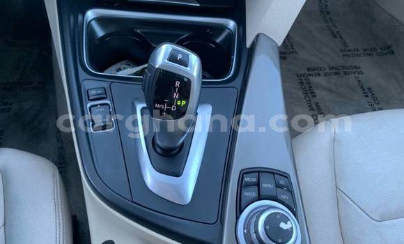 Ra Àlòkù BMW 3–Series Black Ọkọ̀ in Accra ni Greater Accra Ra Àlòkù BMW 3–Series Black Ọkọ̀ in Accra ni Greater Accra