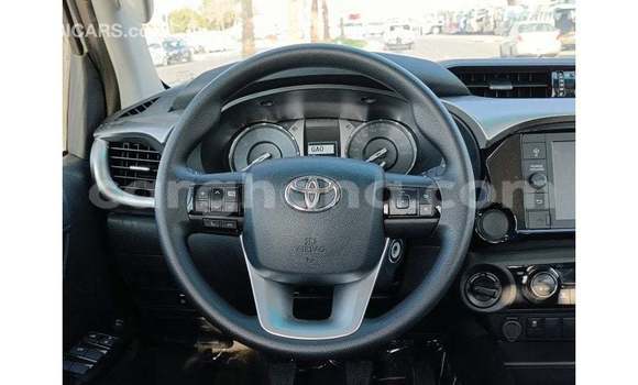 Buy Import Toyota Hilux White Car in Import - Dubai in Ashanti Buy Import Toyota Hilux White Car in Import - Dubai in Ashanti