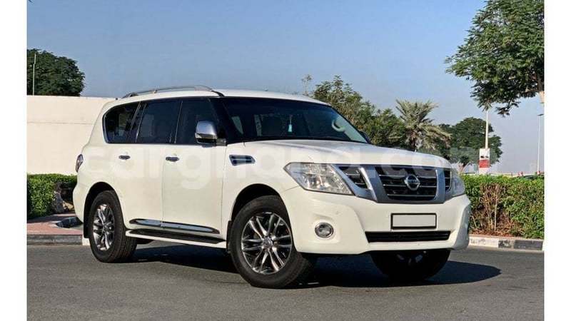 Big with watermark nissan patrol ashanti import dubai 52223