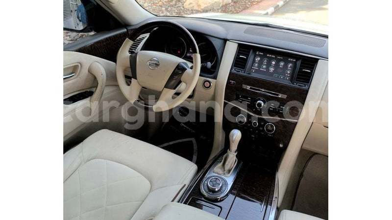 Big with watermark nissan patrol ashanti import dubai 52223