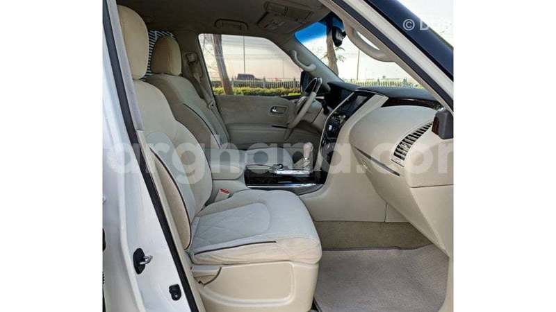 Big with watermark nissan patrol ashanti import dubai 52223