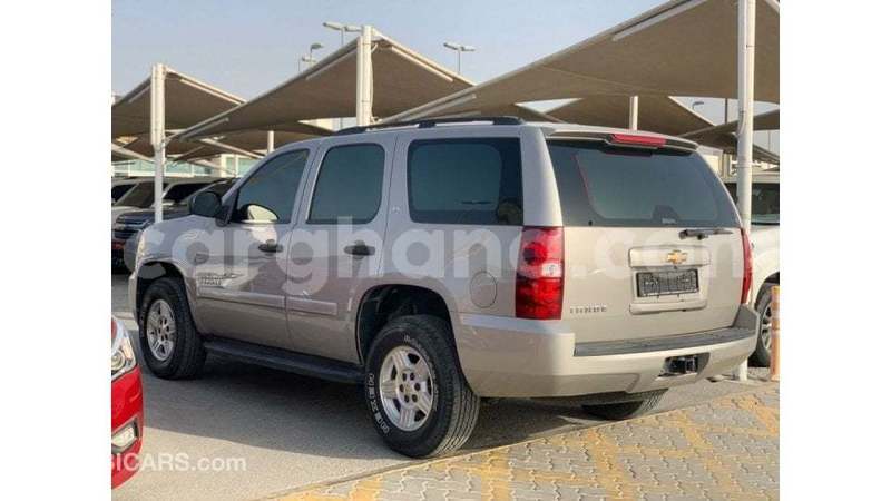 Big with watermark chevrolet tahoe ashanti import dubai 52224