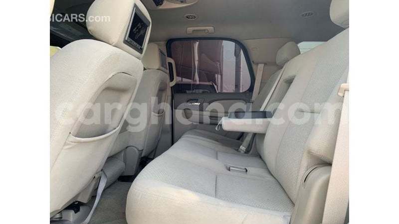 Big with watermark chevrolet tahoe ashanti import dubai 52224