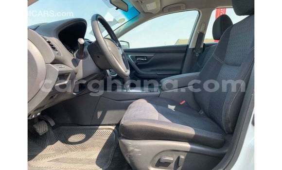 Ra Imported Nissan Altima funfun Ọkọ̀ in Import - Dubai ni Ashanti Ra Imported Nissan Altima funfun Ọkọ̀ in Import - Dubai ni Ashanti