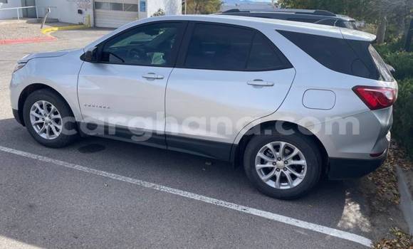 Sayi Na hannu Chevrolet Equinox Azurfa Mota in Accra a Greater Accra Sayi Na hannu Chevrolet Equinox Azurfa Mota in Accra a Greater Accra