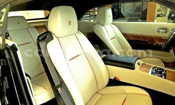 Sayi Na hannu Rolls-Royce Dawn Black Mota in Accra a Greater Accra Sayi Na hannu Rolls-Royce Dawn Black Mota in Accra a Greater Accra