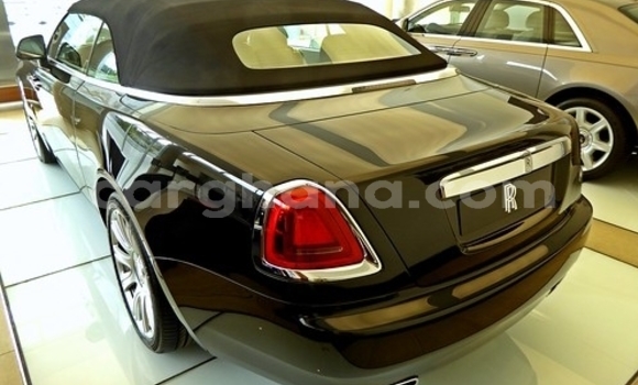 Sayi Na hannu Rolls-Royce Dawn Black Mota in Accra a Greater Accra Sayi Na hannu Rolls-Royce Dawn Black Mota in Accra a Greater Accra