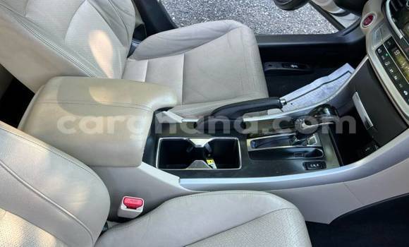 Sayi Na hannu Honda Accord White Mota in Accra a Greater Accra Sayi Na hannu Honda Accord White Mota in Accra a Greater Accra