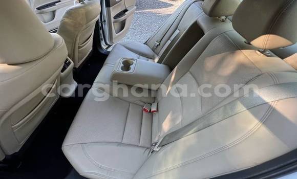 Sayi Na hannu Honda Accord White Mota in Accra a Greater Accra Sayi Na hannu Honda Accord White Mota in Accra a Greater Accra