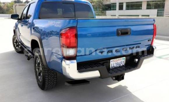 Buy Used Toyota Tacoma Blue Car in Accra in Greater Accra Buy Used Toyota Tacoma Blue Car in Accra in Greater Accra