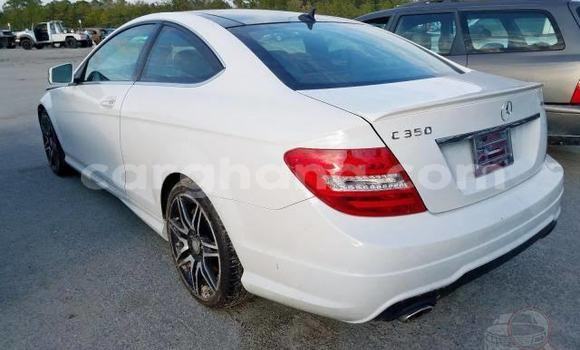 Buy Used Mercedes‒Benz C–Class White Car in Accra in Greater Accra Buy Used Mercedes‒Benz C–Class White Car in Accra in Greater Accra