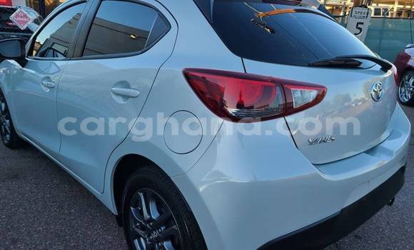 Sayi Na hannu Toyota Yaris White Mota in Accra a Greater Accra Sayi Na hannu Toyota Yaris White Mota in Accra a Greater Accra