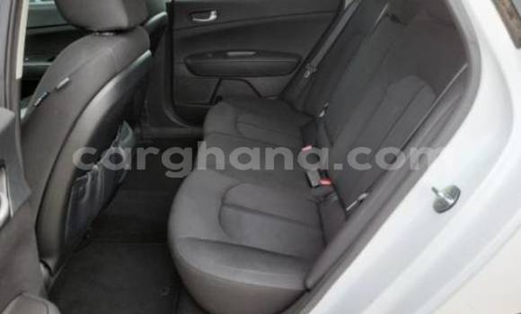 Sayi Na hannu Kia Optima White Mota in Accra a Greater Accra Sayi Na hannu Kia Optima White Mota in Accra a Greater Accra