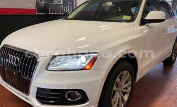 Sayi Na hannu Audi Q5 White Mota in Accra a Greater Accra Sayi Na hannu Audi Q5 White Mota in Accra a Greater Accra