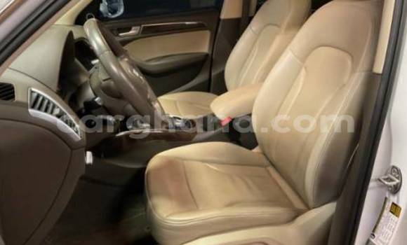 Sayi Na hannu Audi Q5 White Mota in Accra a Greater Accra Sayi Na hannu Audi Q5 White Mota in Accra a Greater Accra