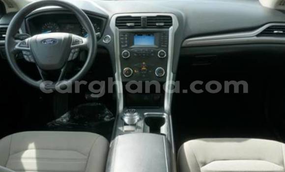 Ra Àlòkù Ford Fusion funfun Ọkọ̀ in Accra ni Greater Accra Ra Àlòkù Ford Fusion funfun Ọkọ̀ in Accra ni Greater Accra