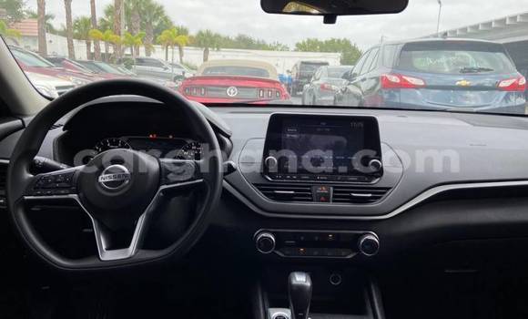 Buy Used Nissan Altima Blue Car in Accra in Greater Accra Buy Used Nissan Altima Blue Car in Accra in Greater Accra