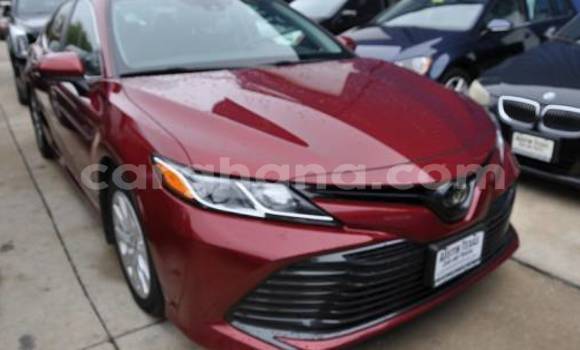 Ra Àlòkù Toyota Camry Red Ọkọ̀ in Accra ni Greater Accra Ra Àlòkù Toyota Camry Red Ọkọ̀ in Accra ni Greater Accra