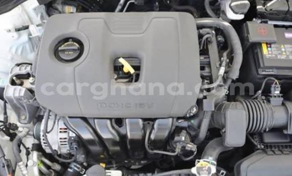 Sayi Na hannu Hyundai Elantra White Mota in Accra a Greater Accra Sayi Na hannu Hyundai Elantra White Mota in Accra a Greater Accra