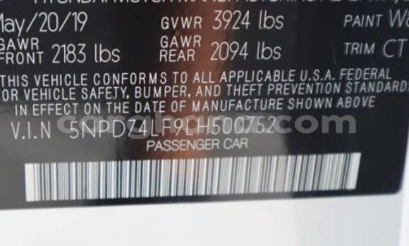 Sayi Na hannu Hyundai Elantra White Mota in Accra a Greater Accra Sayi Na hannu Hyundai Elantra White Mota in Accra a Greater Accra