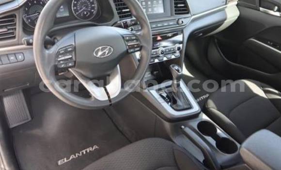 Sayi Na hannu Hyundai Elantra White Mota in Accra a Greater Accra Sayi Na hannu Hyundai Elantra White Mota in Accra a Greater Accra