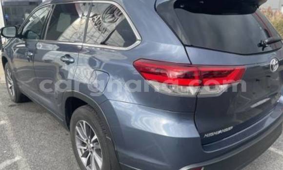 Ra Àlòkù Toyota Highlander Blue Ọkọ̀ in Accra ni Greater Accra Ra Àlòkù Toyota Highlander Blue Ọkọ̀ in Accra ni Greater Accra