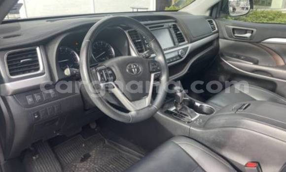 Ra Àlòkù Toyota Highlander Blue Ọkọ̀ in Accra ni Greater Accra Ra Àlòkù Toyota Highlander Blue Ọkọ̀ in Accra ni Greater Accra