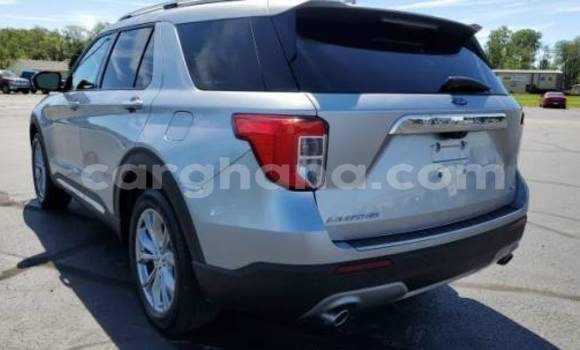 Sayi Na hannu Ford Explorer Azurfa Mota in Accra a Greater Accra Sayi Na hannu Ford Explorer Azurfa Mota in Accra a Greater Accra