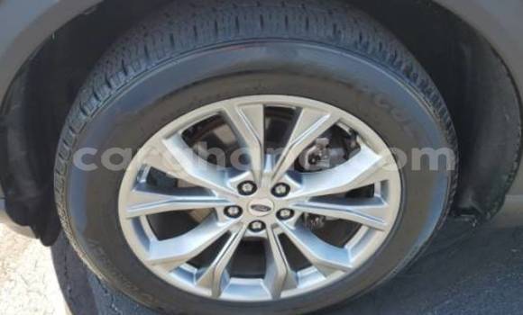 Sayi Na hannu Ford Explorer Azurfa Mota in Accra a Greater Accra Sayi Na hannu Ford Explorer Azurfa Mota in Accra a Greater Accra