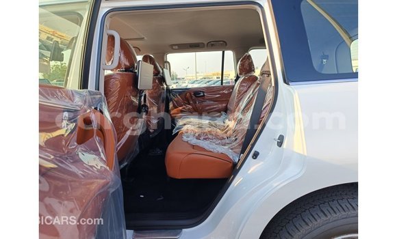 Buy Import Nissan Patrol White Car in Import - Dubai in Ashanti Buy Import Nissan Patrol White Car in Import - Dubai in Ashanti