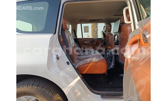 Buy Import Nissan Patrol White Car in Import - Dubai in Ashanti Buy Import Nissan Patrol White Car in Import - Dubai in Ashanti
