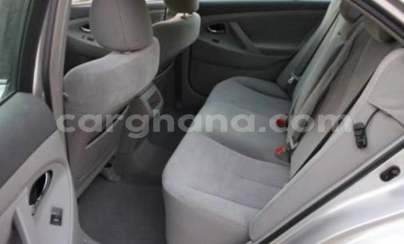 Sayi Na hannu Toyota Camry Azurfa Mota in Accra a Greater Accra Sayi Na hannu Toyota Camry Azurfa Mota in Accra a Greater Accra