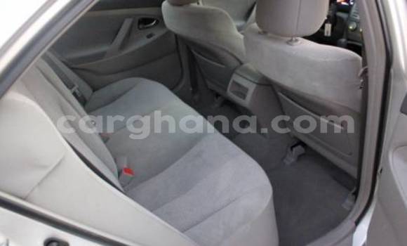 Sayi Na hannu Toyota Camry Azurfa Mota in Accra a Greater Accra Sayi Na hannu Toyota Camry Azurfa Mota in Accra a Greater Accra