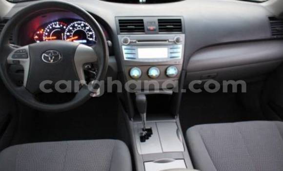 Sayi Na hannu Toyota Camry Azurfa Mota in Accra a Greater Accra Sayi Na hannu Toyota Camry Azurfa Mota in Accra a Greater Accra
