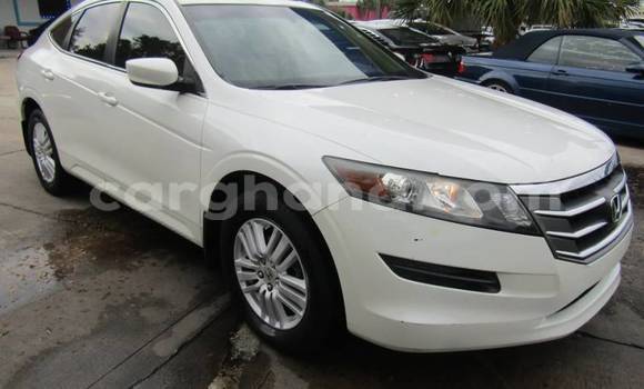 Buy Used Honda Crosstour White Car in Accra in Greater Accra Buy Used Honda Crosstour White Car in Accra in Greater Accra