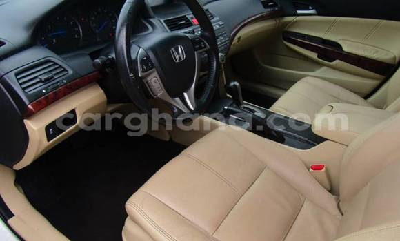 Buy Used Honda Crosstour White Car in Accra in Greater Accra Buy Used Honda Crosstour White Car in Accra in Greater Accra
