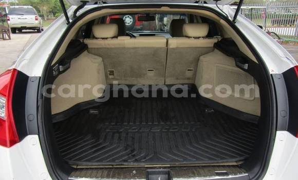 Buy Used Honda Crosstour White Car in Accra in Greater Accra Buy Used Honda Crosstour White Car in Accra in Greater Accra