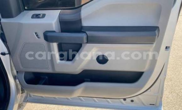 Ra Àlòkù Ford F–150 Silver Ọkọ̀ in Accra ni Greater Accra Ra Àlòkù Ford F–150 Silver Ọkọ̀ in Accra ni Greater Accra